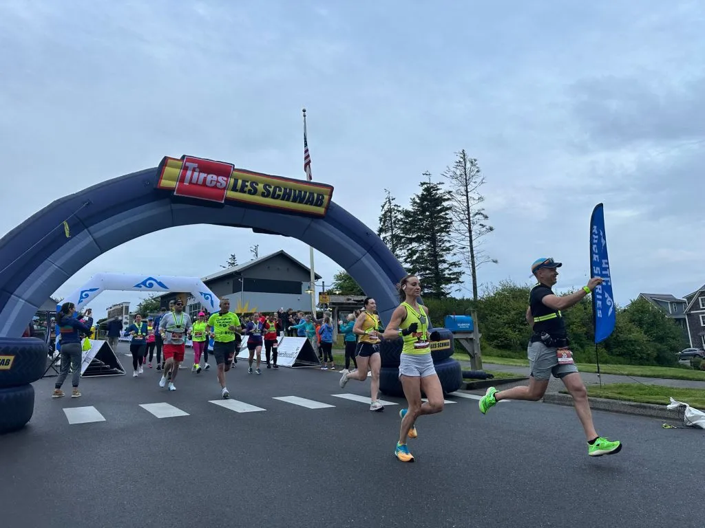 Racers starting the Seabrook Relay